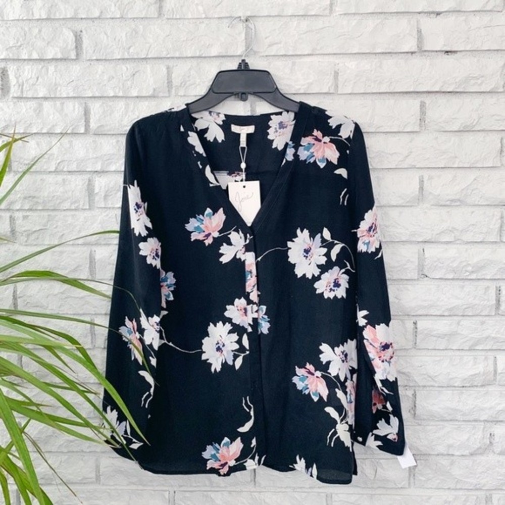 New with tags Joie Black Michi Floral-print Silk Blouse - Size Small